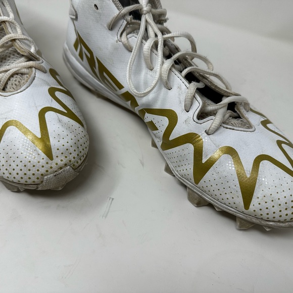 Men’s Adidas Freak 22 gold white 12 football cleats - Picture 2 of 13